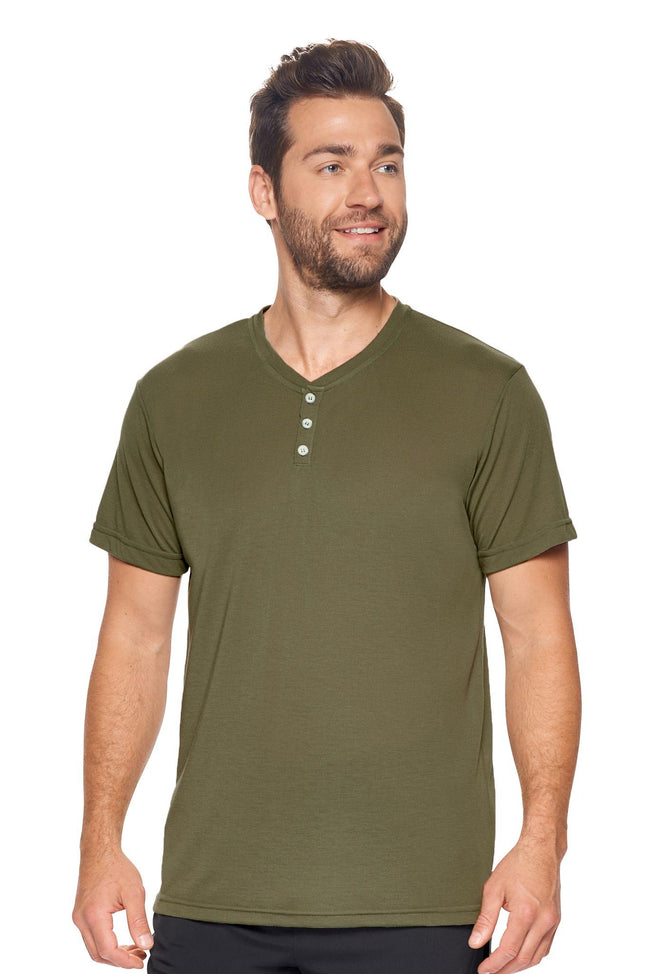 Expert Brand Wholesale Siro High Low Henley Tee in Olive#olive