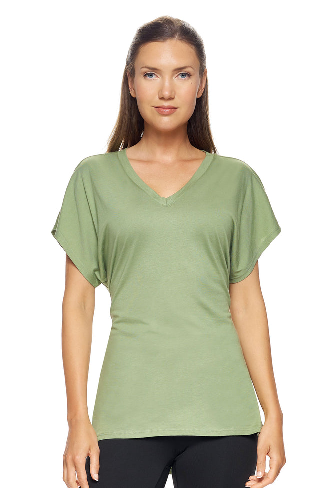 Expert Brand  Wholesale Women's MoCA™ Cinch Back Tee in Meadow Green#meadow