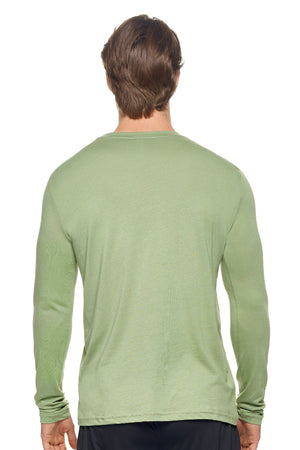 Expert Brand Wholesale Men's MoCA™ V-Neck Long Sleeve Tee in Meadow Green Image 3#meadow